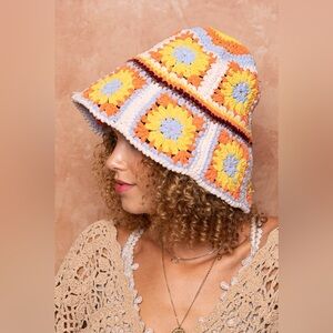 Crochet Granny Square Chenille Bucket Hat - POL